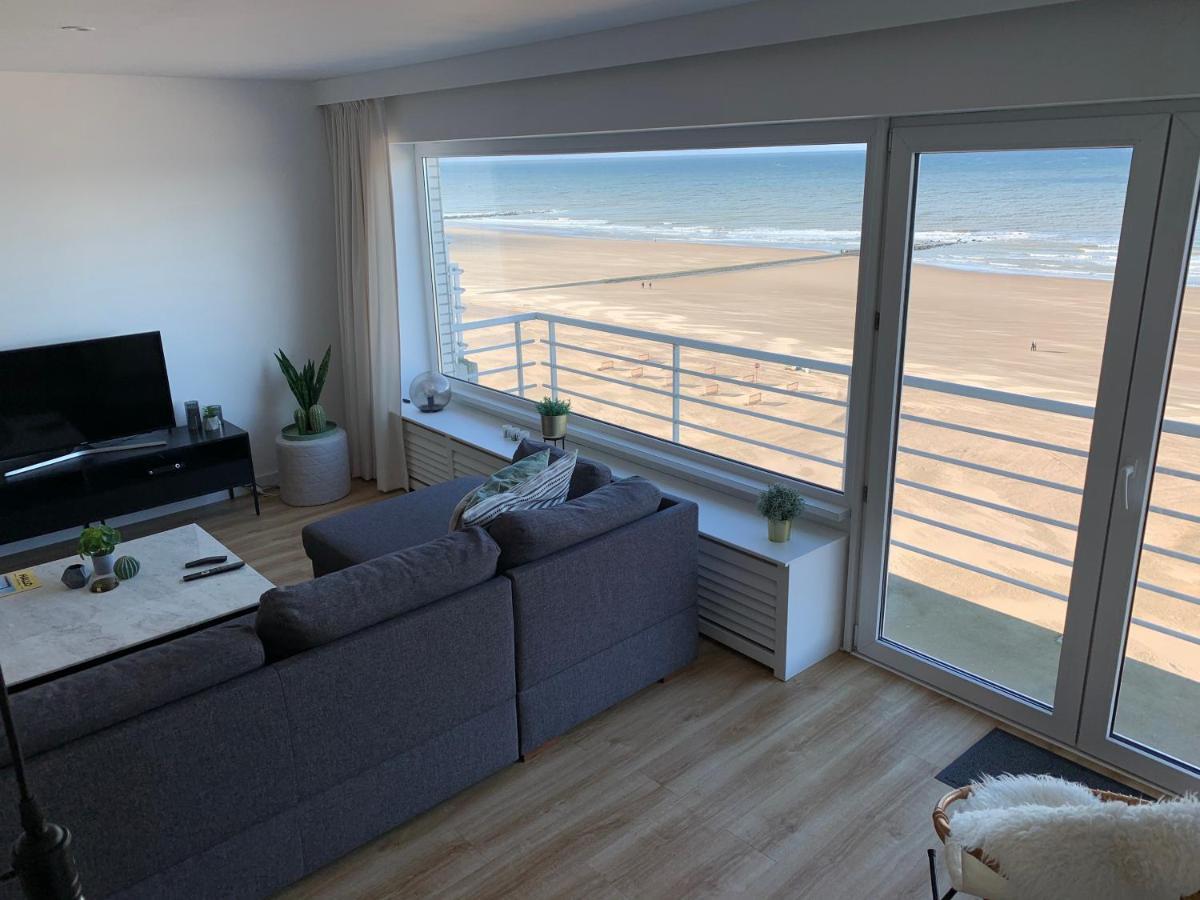 Beach Loft 9 Luxury Appartment With Ocean View บลังเคนเบอร์เก ภายนอก รูปภาพ