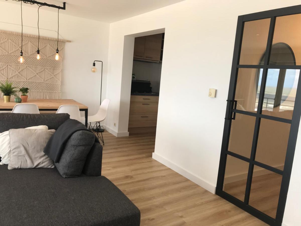 Beach Loft 9 Luxury Appartment With Ocean View บลังเคนเบอร์เก ภายนอก รูปภาพ